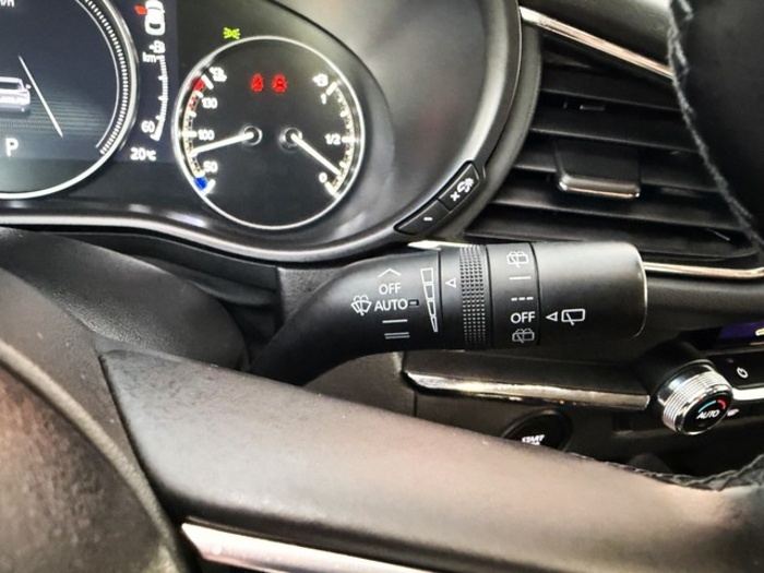 MazdaCX-30 2.0 e-SKYACTIV-X Homura 2WD 137 kW (186 CV) Vehículo usado en Barcelona - 20 MazdaCX-30 2.0 e-SKYACTIV-X Homura 2WD 137 kW (186 CV) Vehículo usado en Barcelona - 20