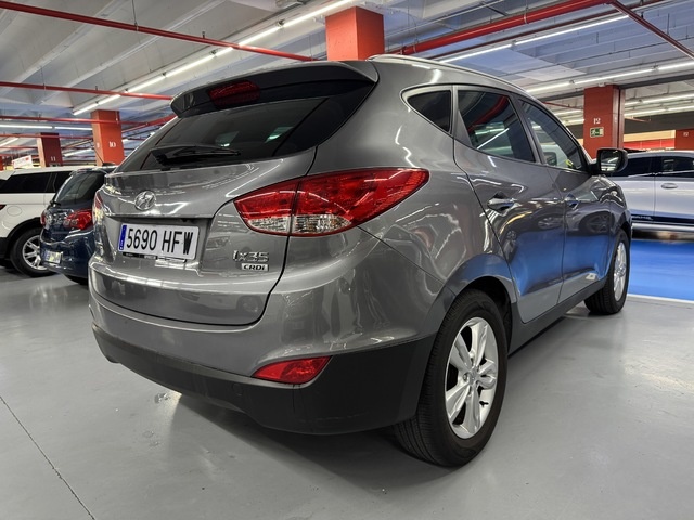 Hyundaiix35 1.7 CRDI GLS Comfort Sky 4x2 85 kW (116 CV) Vehículo usado en Barcelona - 9