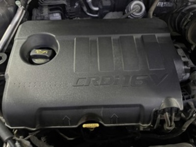 Hyundai ix35 1.7 CRDI GLS Comfort Sky 4x2 85 kW (116 CV) Hyundai ix35 1.7 CRDI GLS Comfort Sky 4x2 85 kW (116 CV)