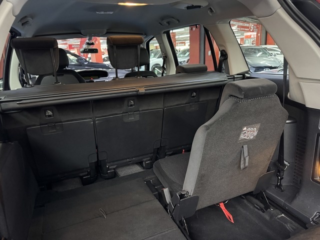 CitroenGrand C4 Picasso 2.0 Exclusive CMP 103 kW (143 CV) Vehículo usado en Barcelona - 9