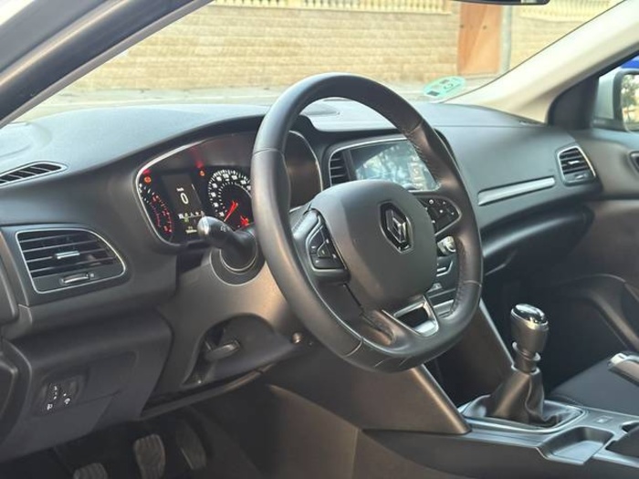 RenaultMegane Intens TCe 103 kW (140 CV) GPF Vehículo usado en Barcelona - 14 RenaultMegane Intens TCe 103 kW (140 CV) GPF Vehículo usado en Barcelona - 14