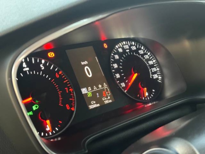 RenaultMegane Intens TCe 103 kW (140 CV) GPF Vehículo usado en Barcelona - 17 RenaultMegane Intens TCe 103 kW (140 CV) GPF Vehículo usado en Barcelona - 17