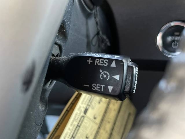 ToyotaPrius 1.8 HSD Advance 100 kW (136 CV) Vehículo usado en Barcelona - 18