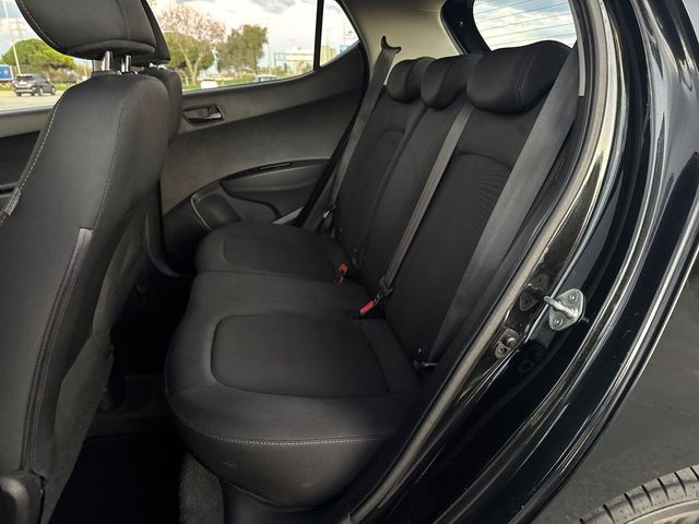 Hyundaii10 1.2 Black Line 64 kW (87 CV) Vehículo usado en Barcelona - 9