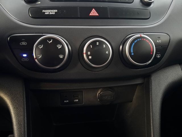 Hyundaii10 1.2 Black Line 64 kW (87 CV) Vehículo usado en Barcelona - 17