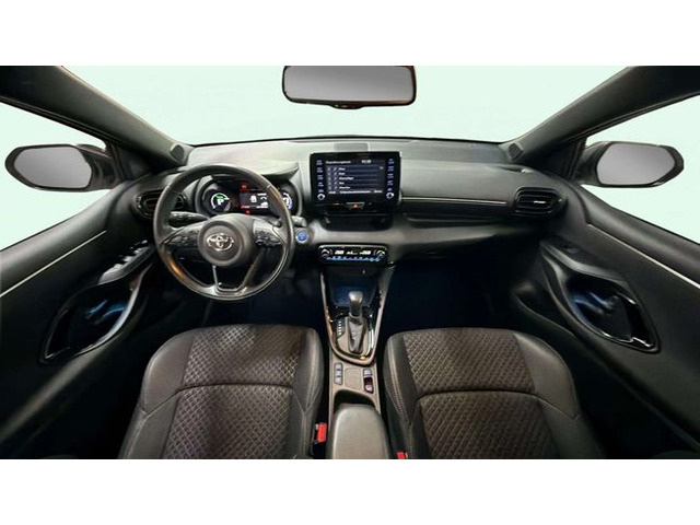 ToyotaYaris 120H Business Plus 85 kW (116 CV) Vehículo usado en Barcelona - 7