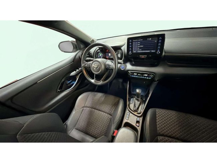 ToyotaYaris 120H Business Plus 85 kW (116 CV) Vehículo usado en Barcelona - 11 ToyotaYaris 120H Business Plus 85 kW (116 CV) Vehículo usado en Barcelona - 11