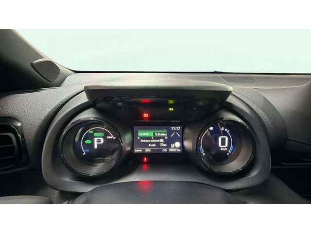 ToyotaYaris 120H Business Plus 85 kW (116 CV) Vehículo usado en Barcelona - 15