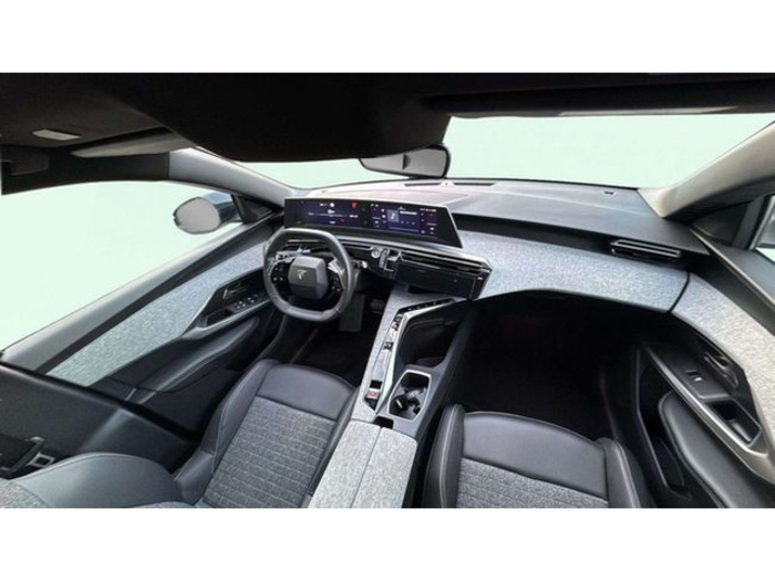 Peugeot5008 Hybrid 1.2 Allure eDCS6 107 kW (145 CV) Vehículo usado en Barcelona - 12 Peugeot5008 Hybrid 1.2 Allure eDCS6 107 kW (145 CV) Vehículo usado en Barcelona - 12