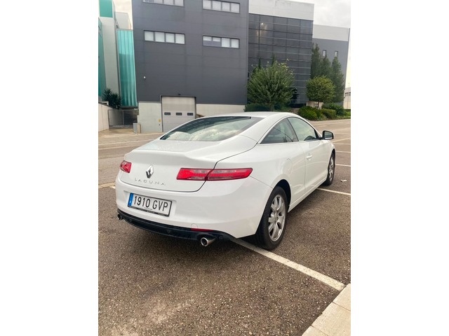 RenaultLaguna Coupe 2.0 dCi Emotion Plus 110 kW (150 CV) Vehículo usado en Barcelona - 8