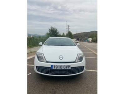 Renault Laguna Coupe 2.0 dCi Emotion Plus 110 kW (150 CV) Renault Laguna Coupe 2.0 dCi Emotion Plus 110 kW (150 CV)