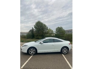 Renault Laguna Coupe 2.0 dCi Emotion Plus 110 kW (150 CV)