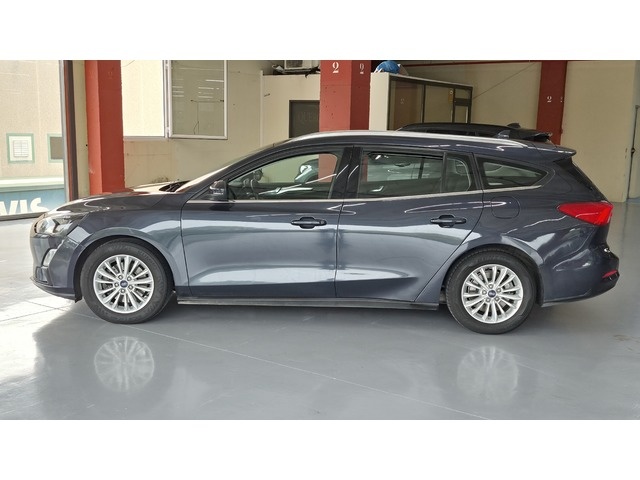 FordFocus SportBreak 1.5 Ecoblue Titanium 88 kW (120 CV) Vehículo usado en Barcelona - 4