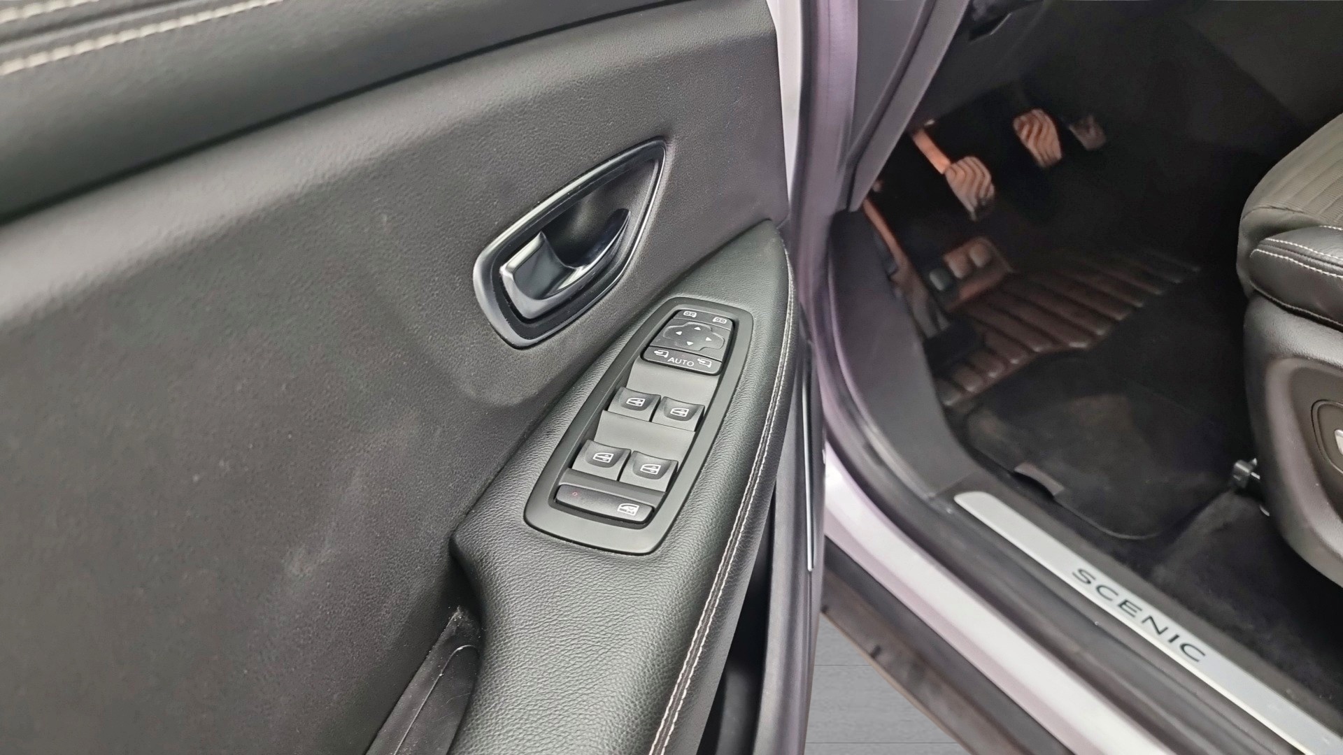 Renault Scenic Edition One Energy TCe 97 kW (130 CV ) - foto 21 de Renault Scenic