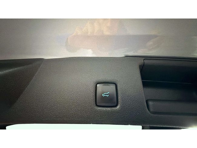 FordKuga 2.5 Duratec FHEV Titanium Auto 140 kW (190 CV) Vehículo usado en Barcelona - 24