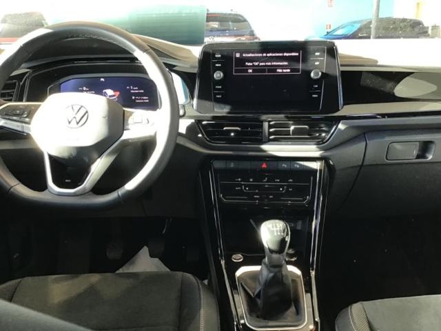 VolkswagenT-Roc Dark Line 1.0 TSI 85 kW (115 CV)4