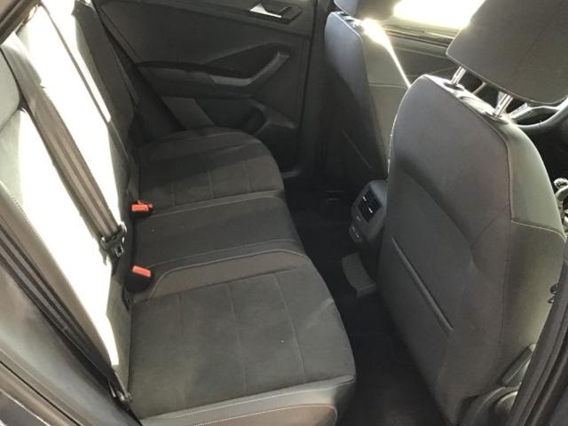 VolkswagenT-Roc Dark Line 1.0 TSI 85 kW (115 CV)6
