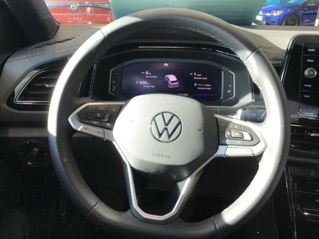 VolkswagenT-Roc Dark Line 1.0 TSI 85 kW (115 CV)12