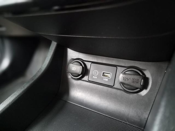 Hyundaii20 Active 1.0 TGDI Tecno 74 kW (100 CV) Vehículo usado en Barcelona - 14 Hyundaii20 Active 1.0 TGDI Tecno 74 kW (100 CV) Vehículo usado en Barcelona - 14