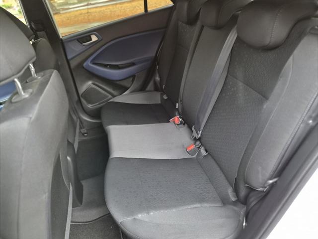 Hyundaii20 Active 1.0 TGDI Tecno 74 kW (100 CV) Vehículo usado en Barcelona - 19