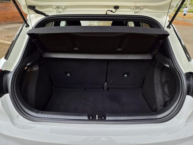 Hyundaii20 Active 1.0 TGDI Tecno 74 kW (100 CV) Vehículo usado en Barcelona - 20