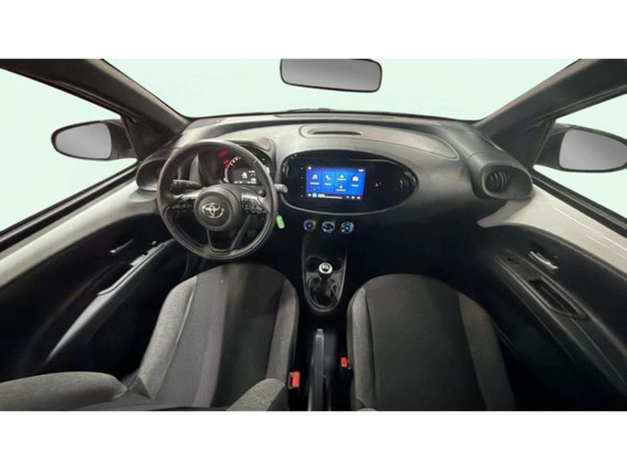 ToyotaAygo X Cross 1.0 VVT-I Play 53 kW (72 CV) Vehículo usado en Barcelona - 7 ToyotaAygo X Cross 1.0 VVT-I Play 53 kW (72 CV) Vehículo usado en Barcelona - 7