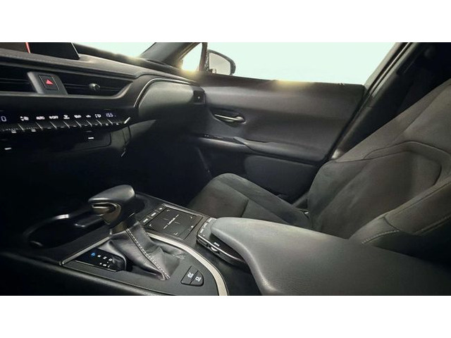 LexusUX 250h Business 2WD 135 kW (184 CV) Vehículo usado en Barcelona - 13
