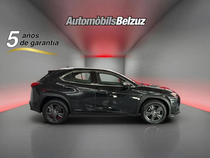 LexusUX 250h Business 2WD 135 kW (184 CV) Vehículo usado en Barcelona - 23 LexusUX 250h Business 2WD 135 kW (184 CV) Vehículo usado en Barcelona - 23