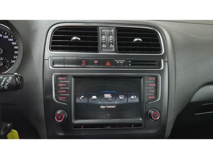VolkswagenPolo Advance 1.2 TSI BMT 66 kW (90 CV) Vehículo usado en Barcelona - 21 VolkswagenPolo Advance 1.2 TSI BMT 66 kW (90 CV) Vehículo usado en Barcelona - 21