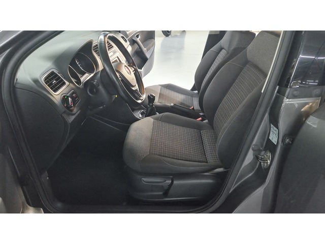 VolkswagenPolo Advance 1.2 TSI BMT 66 kW (90 CV) Vehículo usado en Barcelona - 33