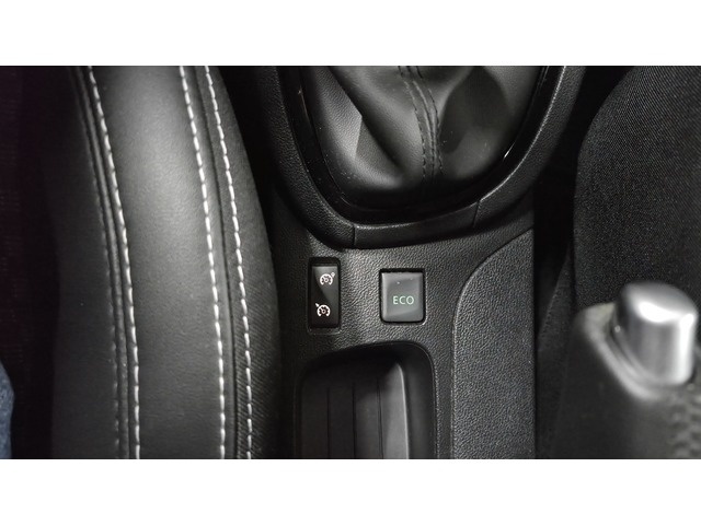 RenaultClio Zen TCe 66 kW (90 CV) Vehículo usado en Barcelona - 24