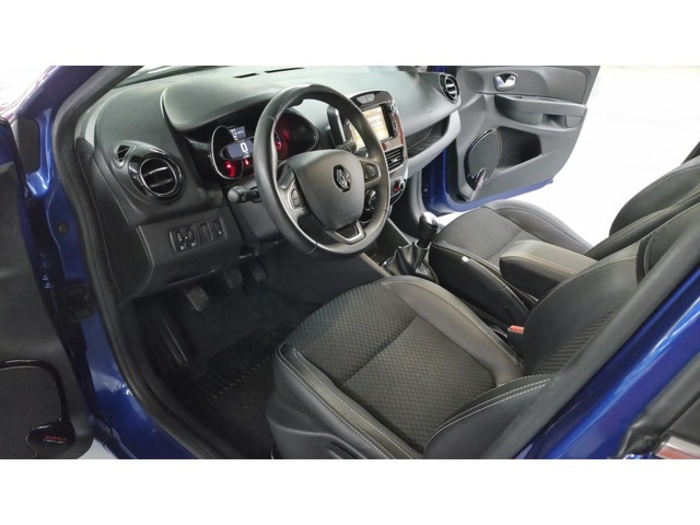 RenaultClio Zen TCe 66 kW (90 CV) Vehículo usado en Barcelona - 31 RenaultClio Zen TCe 66 kW (90 CV) Vehículo usado en Barcelona - 31
