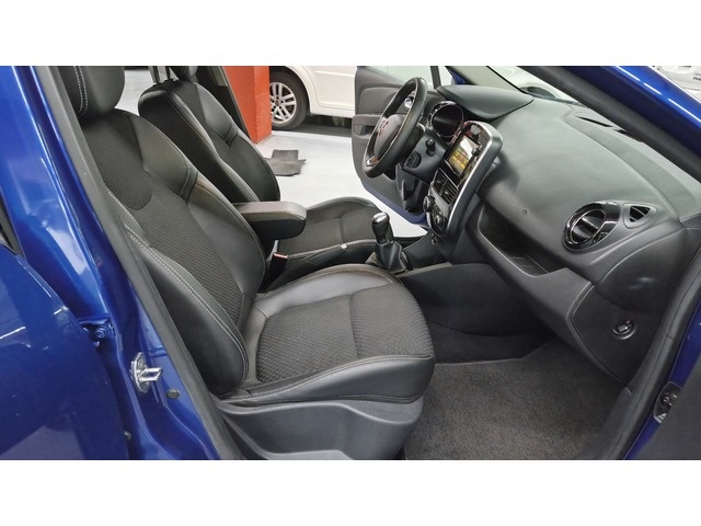 RenaultClio Zen TCe 66 kW (90 CV) Vehículo usado en Barcelona - 32