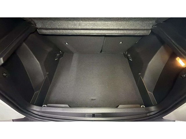 Peugeot2008 Puretech 100 S&S Active Pack 75 kW (100 CV) Vehículo usado en Barcelona - 17