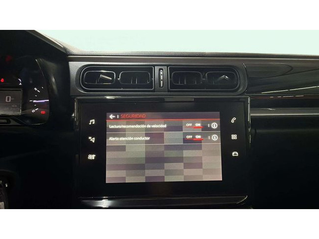 CitroenC3 PureTech 83 Feel 60 kW (83 CV) Vehículo usado en Barcelona - 13