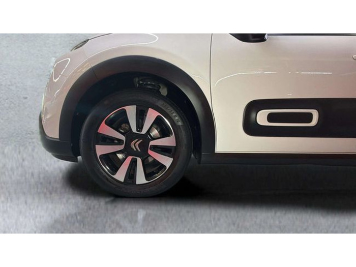 CitroenC3 PureTech 83 Feel 60 kW (83 CV) Vehículo usado en Barcelona - 17 CitroenC3 PureTech 83 Feel 60 kW (83 CV) Vehículo usado en Barcelona - 17