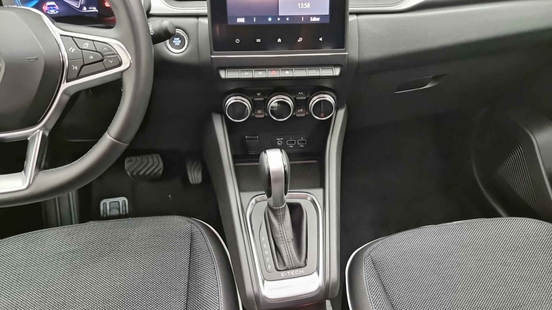 Renault Captur zen fast track E-Tech híbrido 107 kW (145 CV) - foto 19 de Renault Captur