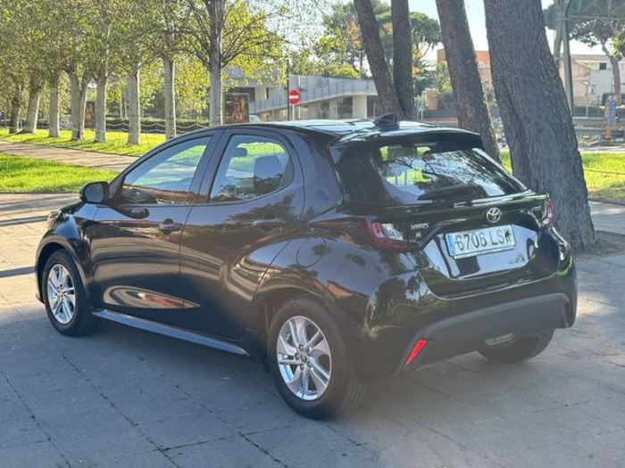 ToyotaYaris 120H Business Plus 85 kW (116 CV) Vehículo usado en Barcelona - 4 ToyotaYaris 120H Business Plus 85 kW (116 CV) Vehículo usado en Barcelona - 4