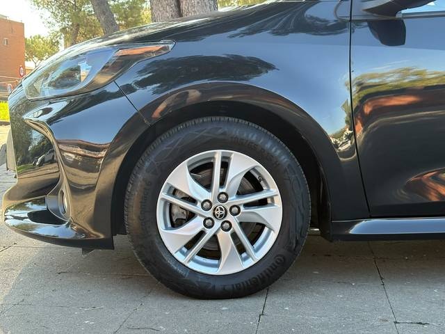 ToyotaYaris 120H Business Plus 85 kW (116 CV) Vehículo usado en Barcelona - 9