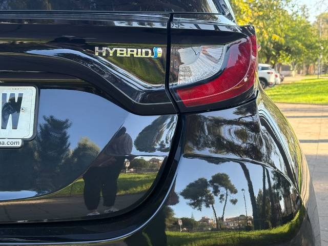 ToyotaYaris 120H Business Plus 85 kW (116 CV) Vehículo usado en Barcelona - 10