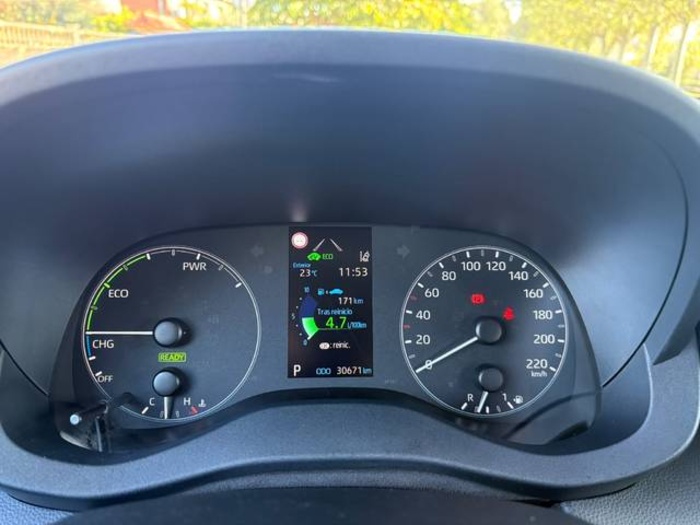 ToyotaYaris 120H Business Plus 85 kW (116 CV) Vehículo usado en Barcelona - 27 ToyotaYaris 120H Business Plus 85 kW (116 CV) Vehículo usado en Barcelona - 27