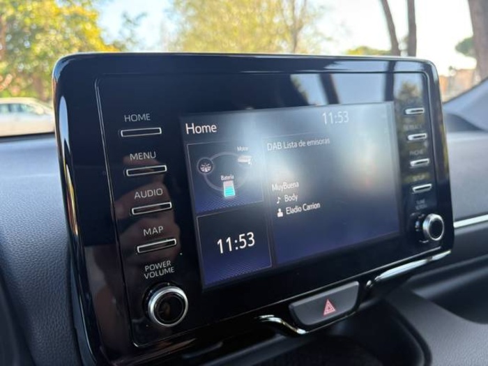 ToyotaYaris 120H Business Plus 85 kW (116 CV) Vehículo usado en Barcelona - 29 ToyotaYaris 120H Business Plus 85 kW (116 CV) Vehículo usado en Barcelona - 29