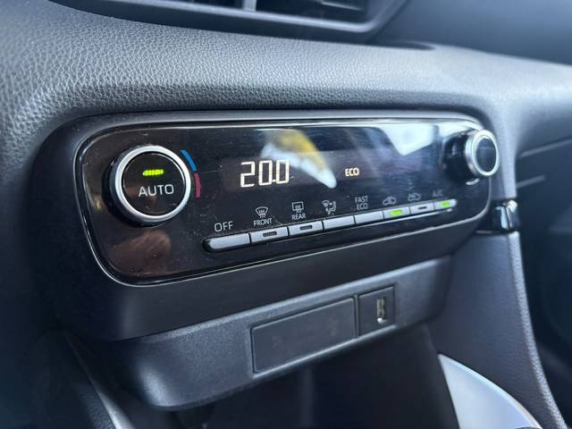 ToyotaYaris 120H Business Plus 85 kW (116 CV) Vehículo usado en Barcelona - 30