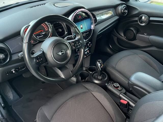 MINIMINI Cooper 5 Puertas 100 kW (136 CV) Vehículo usado en Barcelona - 2 MINIMINI Cooper 5 Puertas 100 kW (136 CV) Vehículo usado en Barcelona - 2