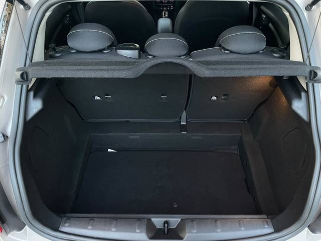 MINIMINI Cooper 5 Puertas 100 kW (136 CV) Vehículo usado en Barcelona - 8