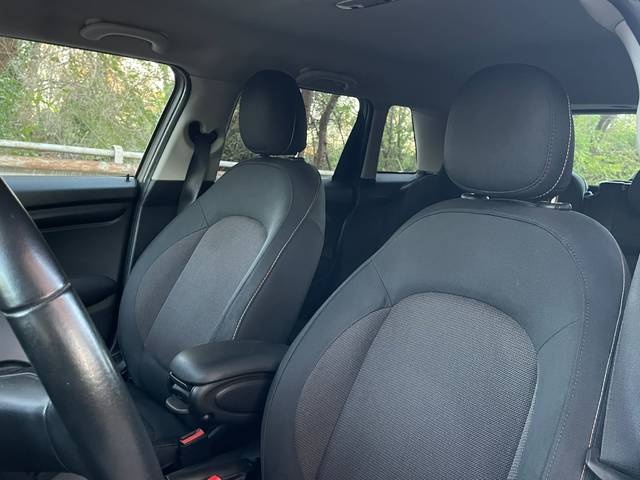 MINIMINI Cooper 5 Puertas 100 kW (136 CV) Vehículo usado en Barcelona - 9 MINIMINI Cooper 5 Puertas 100 kW (136 CV) Vehículo usado en Barcelona - 9