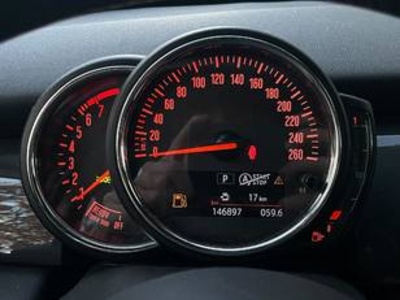 MINI MINI Cooper 5 Puertas 100 kW (136 CV) MINI MINI Cooper 5 Puertas 100 kW (136 CV)