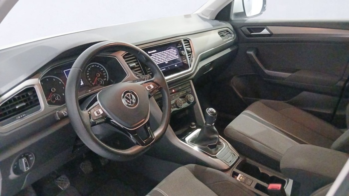 Volkswagen T-Roc Advance R-Line 1.0 TSI 81 kW (110 CV) - foto 7 de Volkswagen T-Roc Volkswagen T-Roc Advance R-Line 1.0 TSI 81 kW (110 CV) - foto 7 de Volkswagen T-Roc
