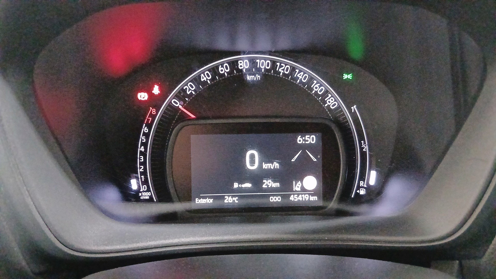 Toyota Aygo X Cross 1.0 VVT-I Play 53 kW (72 CV) - foto 12 de Toyota Aygo X Cross