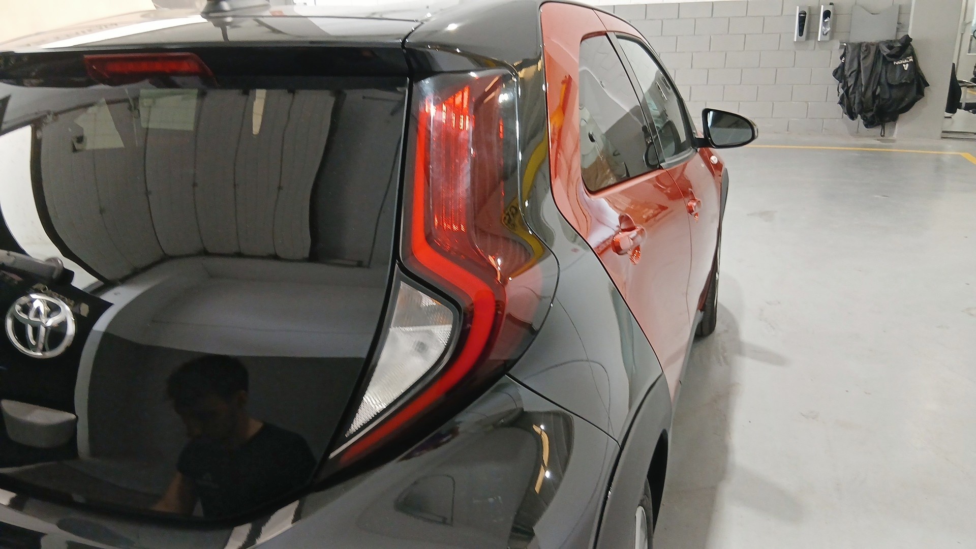 Toyota Aygo X Cross 1.0 VVT-I Play 53 kW (72 CV) - foto 23 de Toyota Aygo X Cross